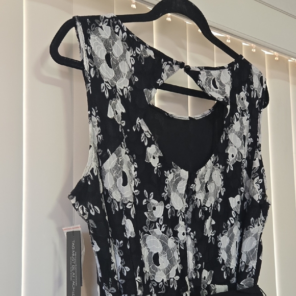 Lane Bryant Black and White Floral‎ Midi Dress Size 16 - Picture 8 of 11